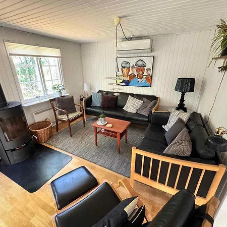 Σπίτι διακοπών Lovely House In Scenic Thy *