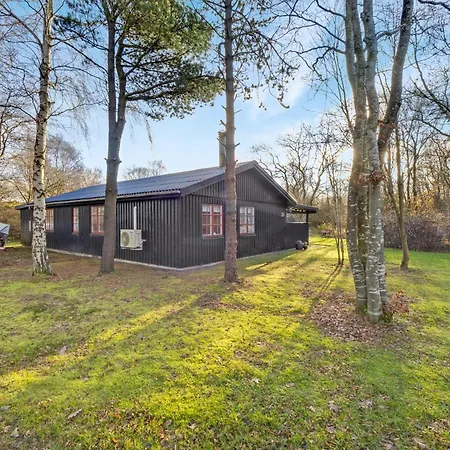 Lovely House In Scenic Thy Thyholm